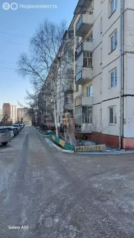 3-комнатная квартира: Улан-Удэ, улица Мокрова, 23 (59.2 м) - Фото 0