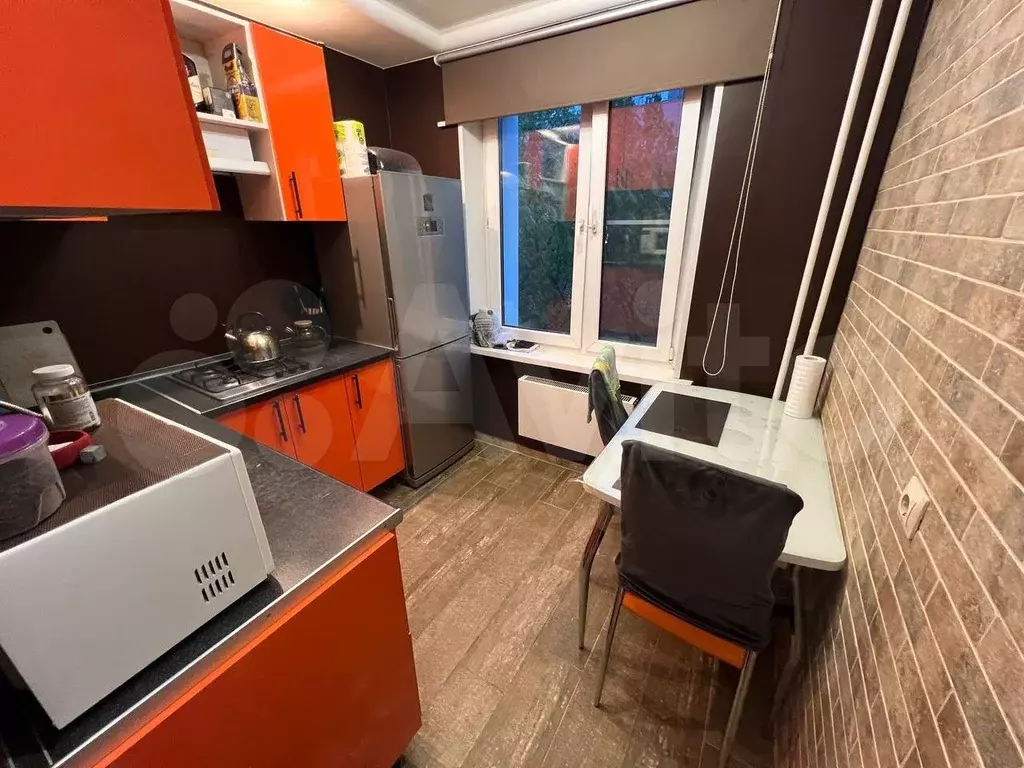 3-к. квартира, 60 м, 6/9 эт. - Фото 1