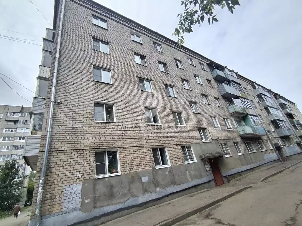 4-к. квартира, 61,4 м, 2/5 эт. - Фото 1