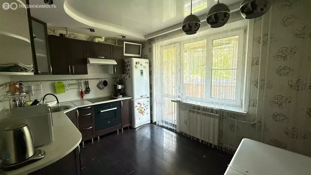 2-комнатная квартира: Хабаровск, Краснореченская улица, 165 (53.2 м) - Фото 1