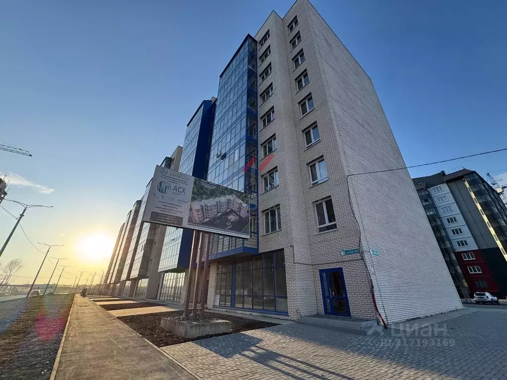 1-к кв. Хакасия, Абакан ул. Генерала Тихонова, 14 (55.2 м) - Фото 0