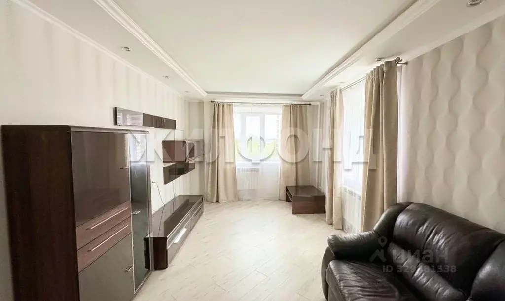 2-к кв. Брянская область, Брянск ул. Дуки, 59/9 (70.2 м) - Фото 1