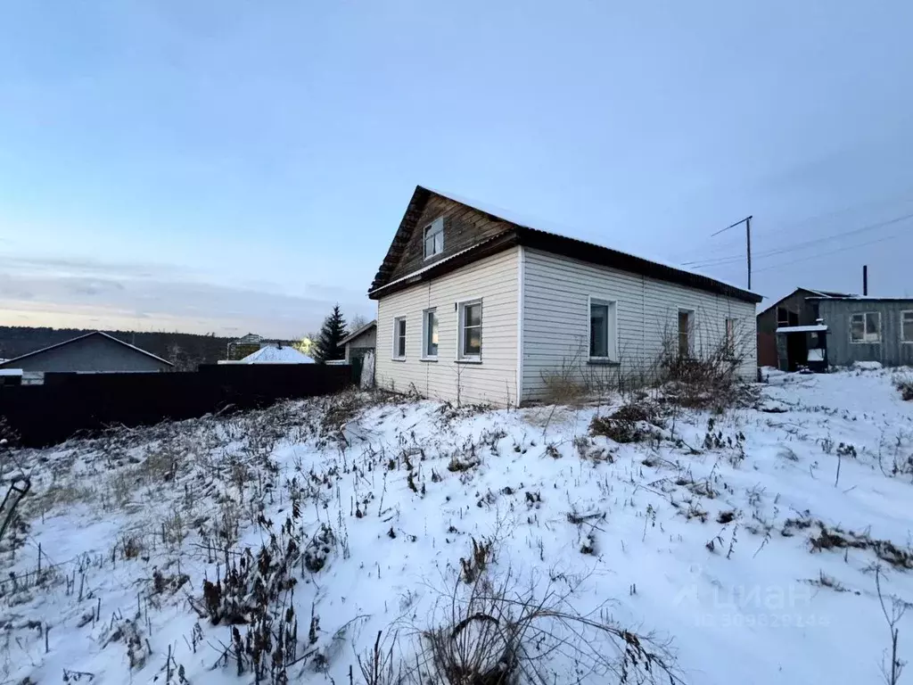 Дом в Новосибирская область, Новосибирский район, с. Барышево ул. ... - Фото 0