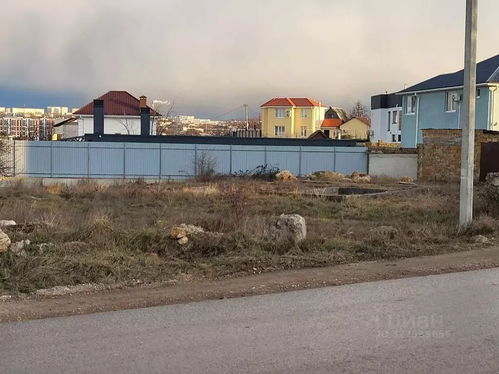 Участок в Севастополь ул. Планерная (8.0 сот.) - Фото 1