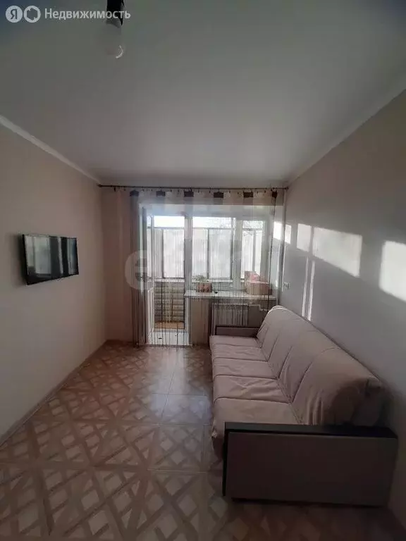 1-комнатная квартира: Ялуторовск, улица Скворцова-Степанова, 6 (29 м) - Фото 1