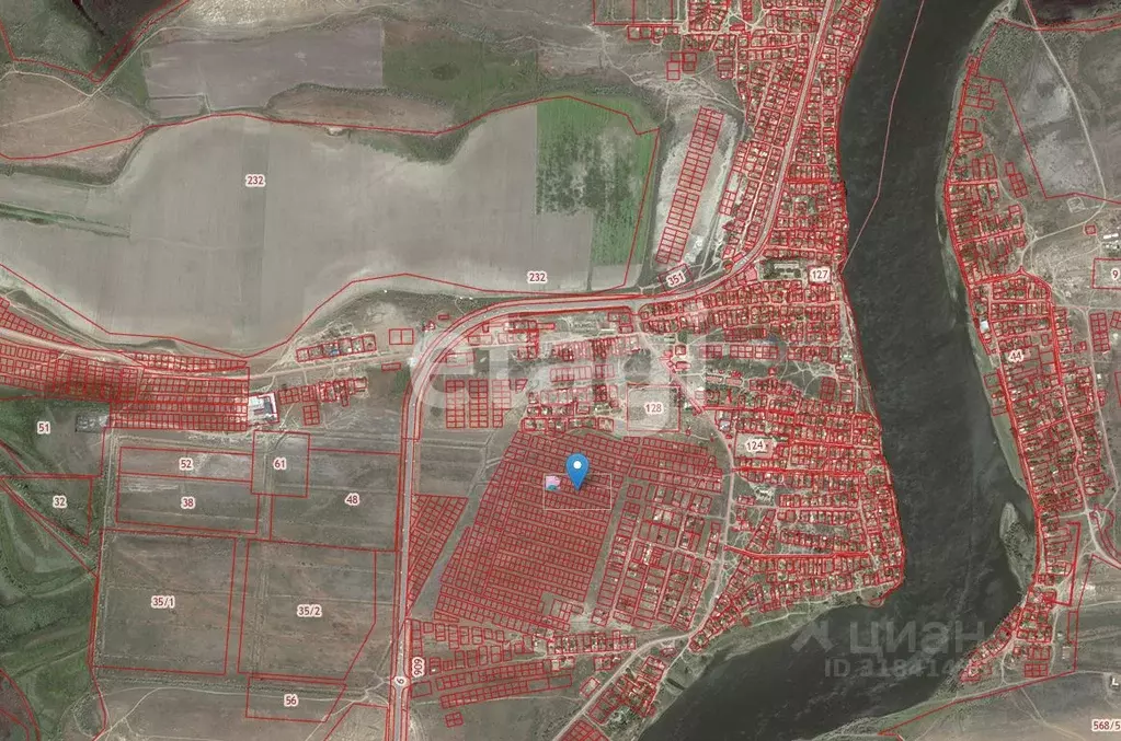 Участок в Астраханская область, Икрянинский район, с. Бахтемир ул. ... - Фото 1