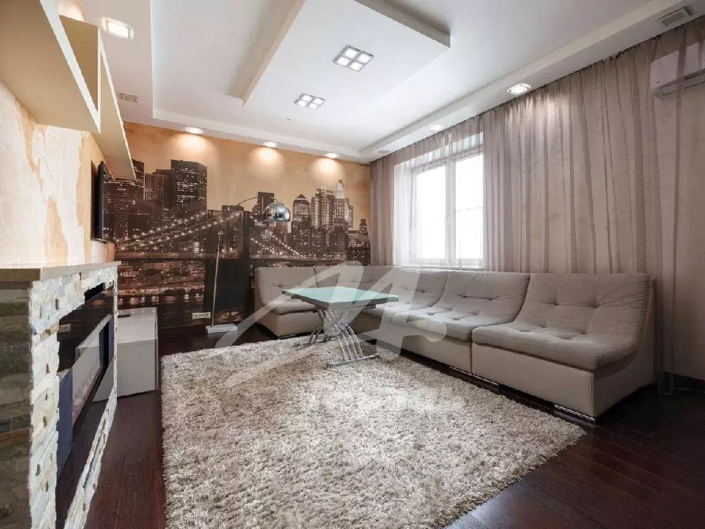 Продается 3-комнатная квартира - Фото 1