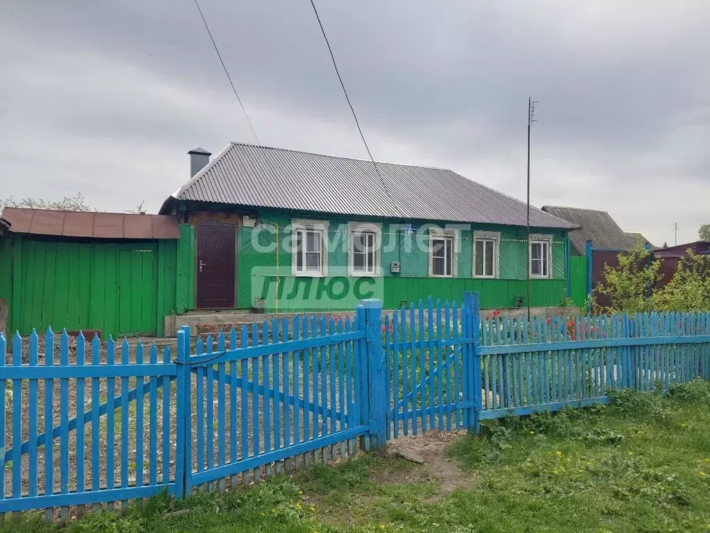 Дом в Курская область, Золотухинский район, Будановский сельсовет, д. ... - Фото 1