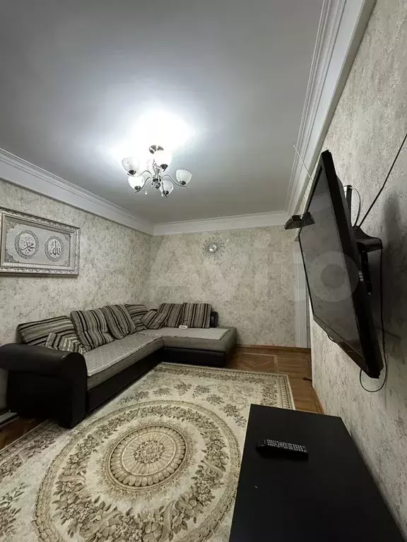 2-к. квартира, 50 м, 5/9 эт. - Фото 1