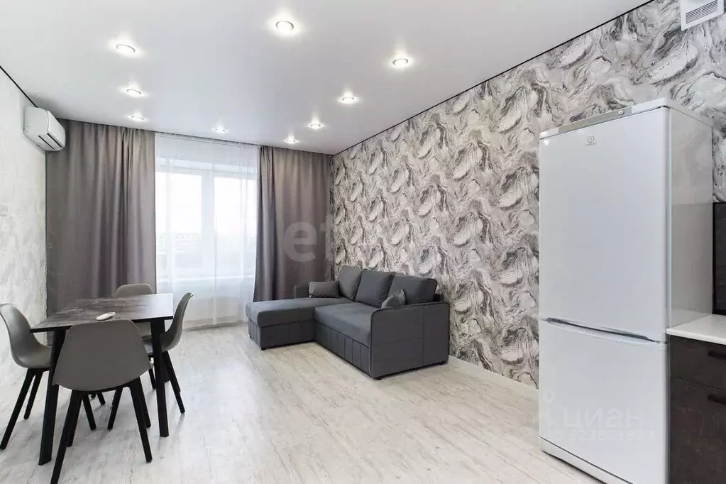 1-к кв. Тюменская область, Тюмень ул. Геннадия Куцева, 5 (43.8 м) - Фото 1