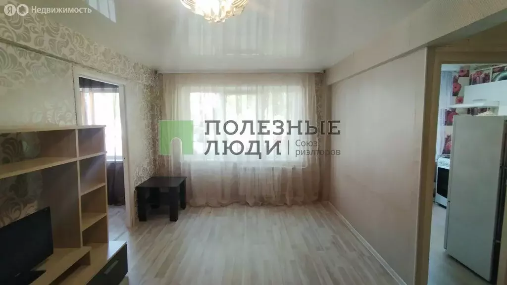 2-комнатная квартира: Октябрьский, 4 (44.6 м) - Фото 0