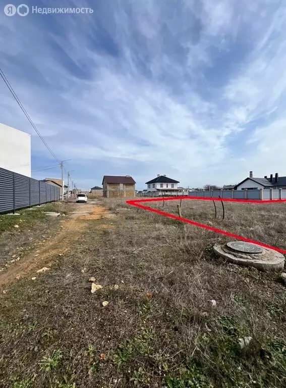 Участок в Уютное, Большая Морская улица (5 м) - Фото 1