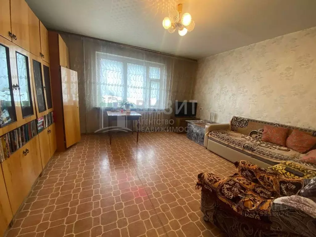 3-к кв. Татарстан, Нижнекамск просп. Шинников, 61 (64.8 м) - Фото 1