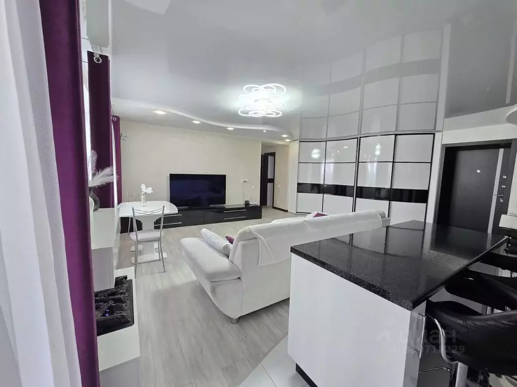 3-к кв. Саратовская область, Саратов ул. Мира, 2А (92.6 м) - Фото 2