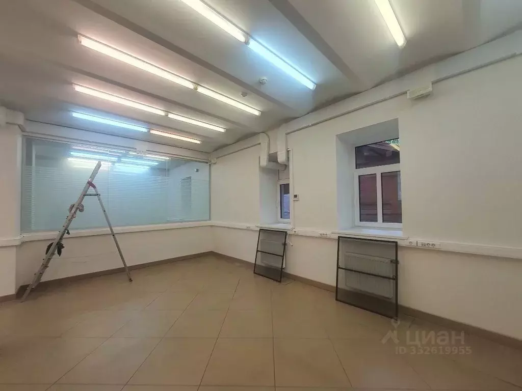 Офис в Москва Новая Басманная ул., 9С4 (237 м) - Фото 2