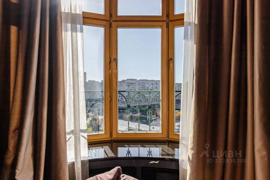 2-к кв. Санкт-Петербург ул. Нахимова, 15 (110.0 м) - Фото 1