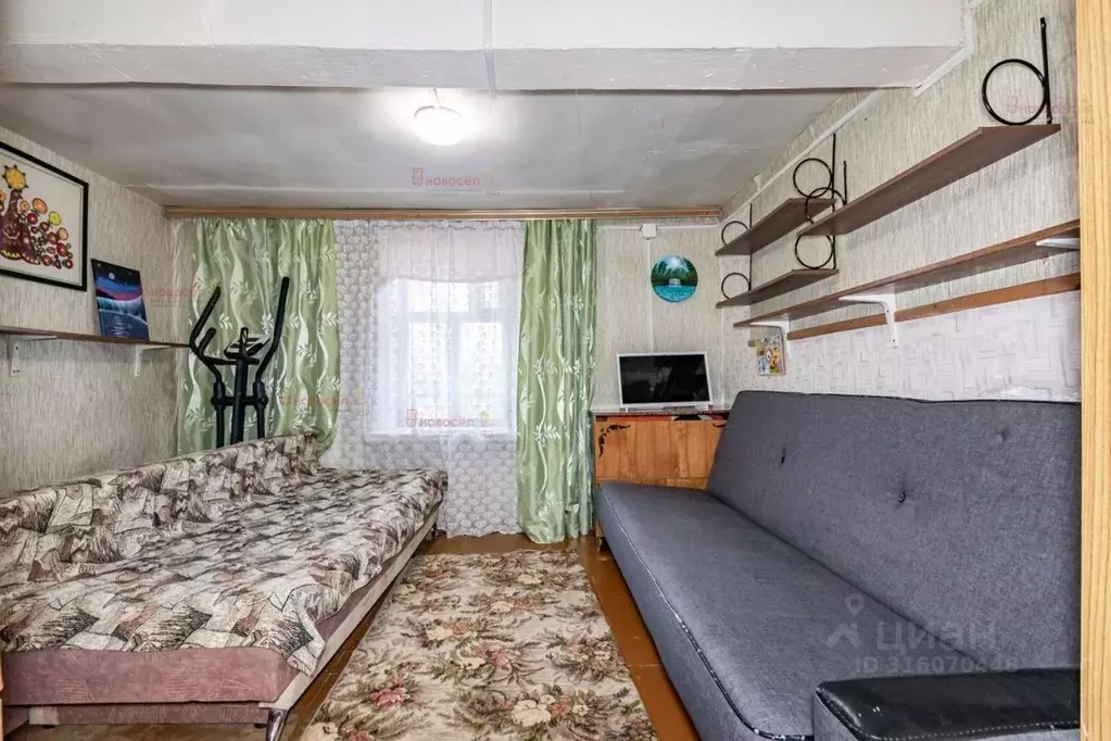 Дом в Свердловская область, Екатеринбург ул. 1-я Линия (28 м) - Фото 1