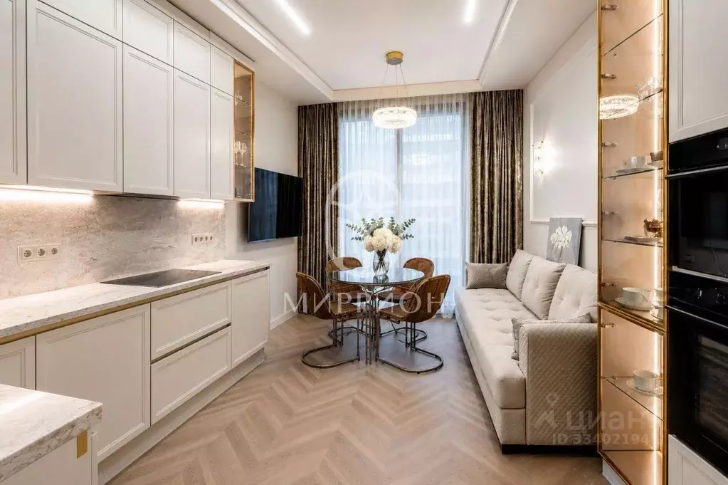 3-к кв. Москва ул. Василия Ланового, 6к4 (80.0 м) - Фото 1