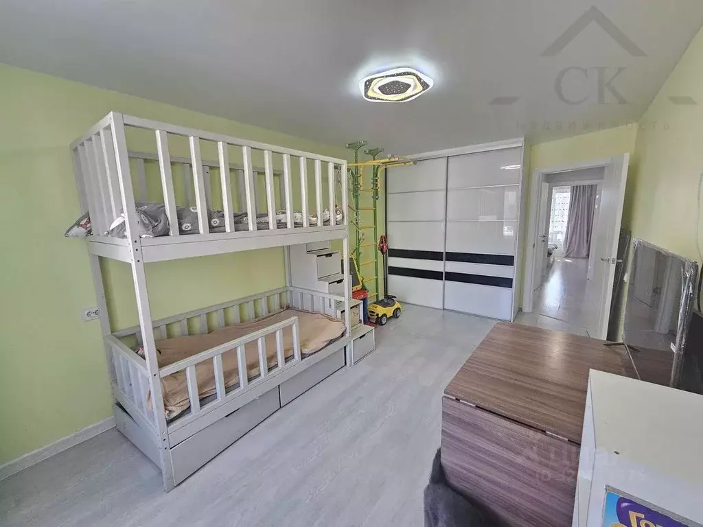 3-к кв. Приморский край, Владивосток ул. Нейбута, 139 (75.1 м) - Фото 1