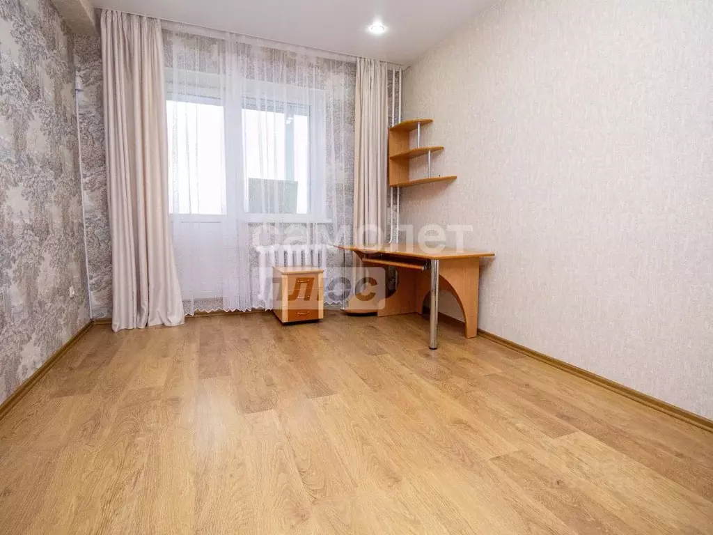 2-к кв. Ульяновская область, Ульяновск ул. Радищева, 5 (66.4 м) - Фото 1