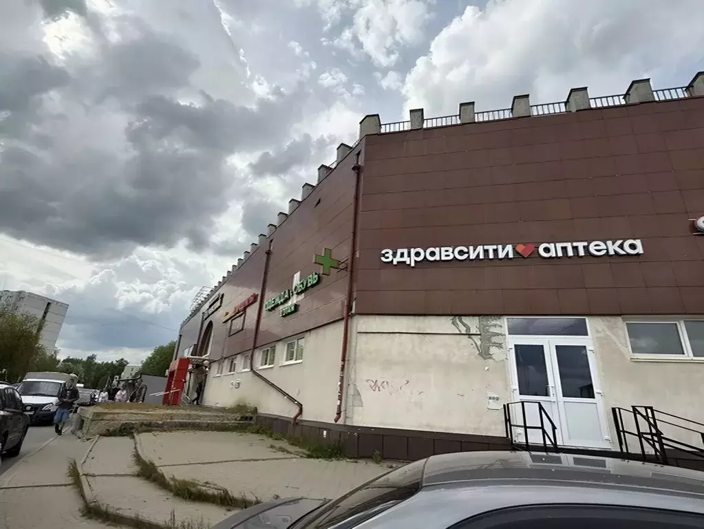 Торговая площадь в Ленинградская область, Гатчина ул. Чехова, 23 (220 ... - Фото 1