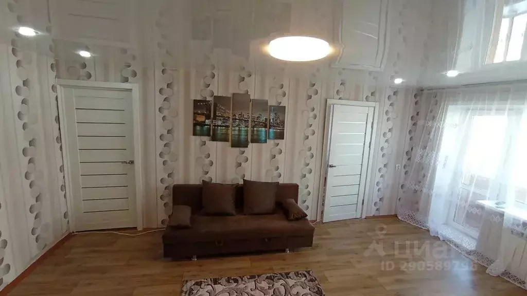 2-к кв. Курганская область, Курган ул. Кирова, 113 (58.0 м) - Фото 1