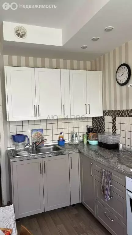 3-комнатная квартира: Набережные Челны, посёлок ЗЯБ, улица Маршала ... - Фото 2