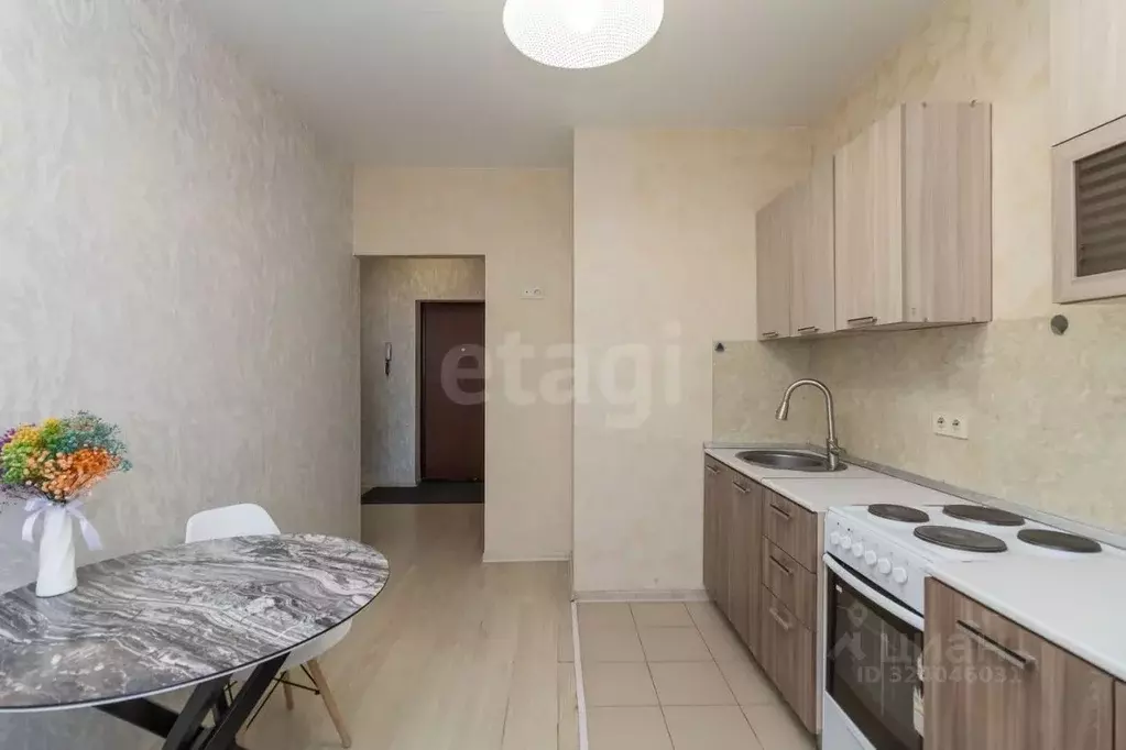 1-к кв. Тюменская область, Тюмень ул. Верхнетарманская, 1 (33.9 м) - Фото 1