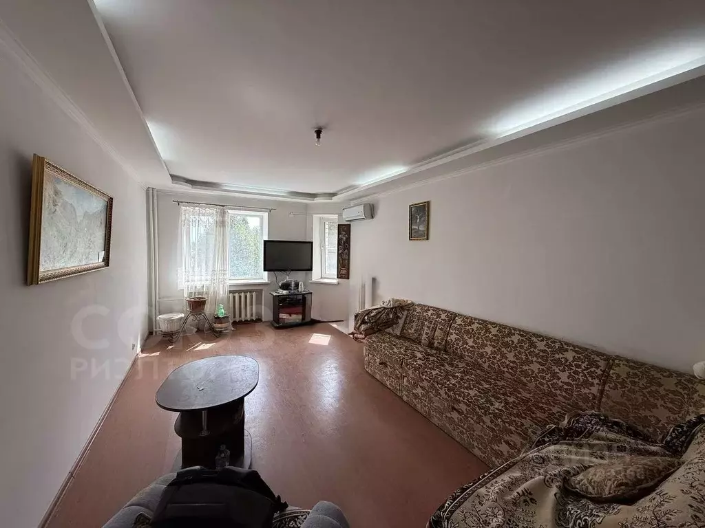 1-к кв. Волгоградская область, Волгоград просп. Маршала Жукова, 88 ... - Фото 0