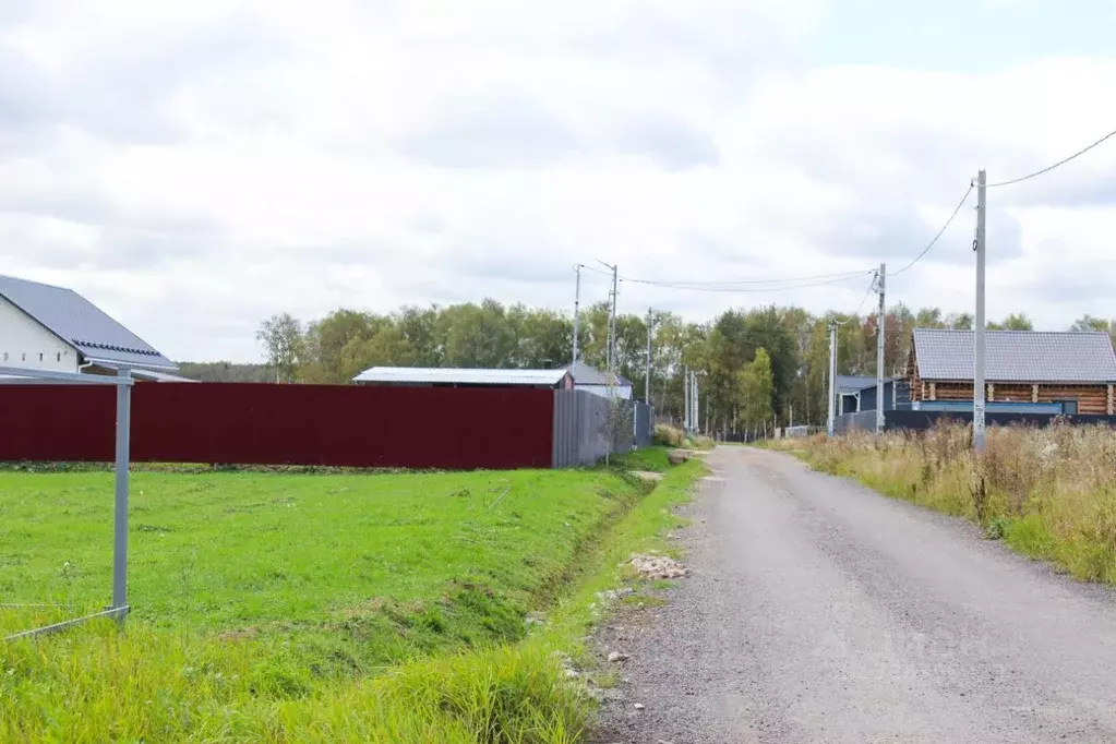 Участок в Московская область, Домодедово городской округ, д. ... - Фото 1