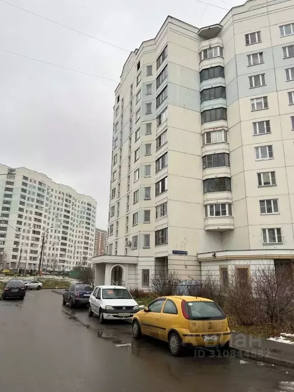 1-к кв. Москва ул. Маршала Савицкого, 26к2 (42.3 м) - Фото 0