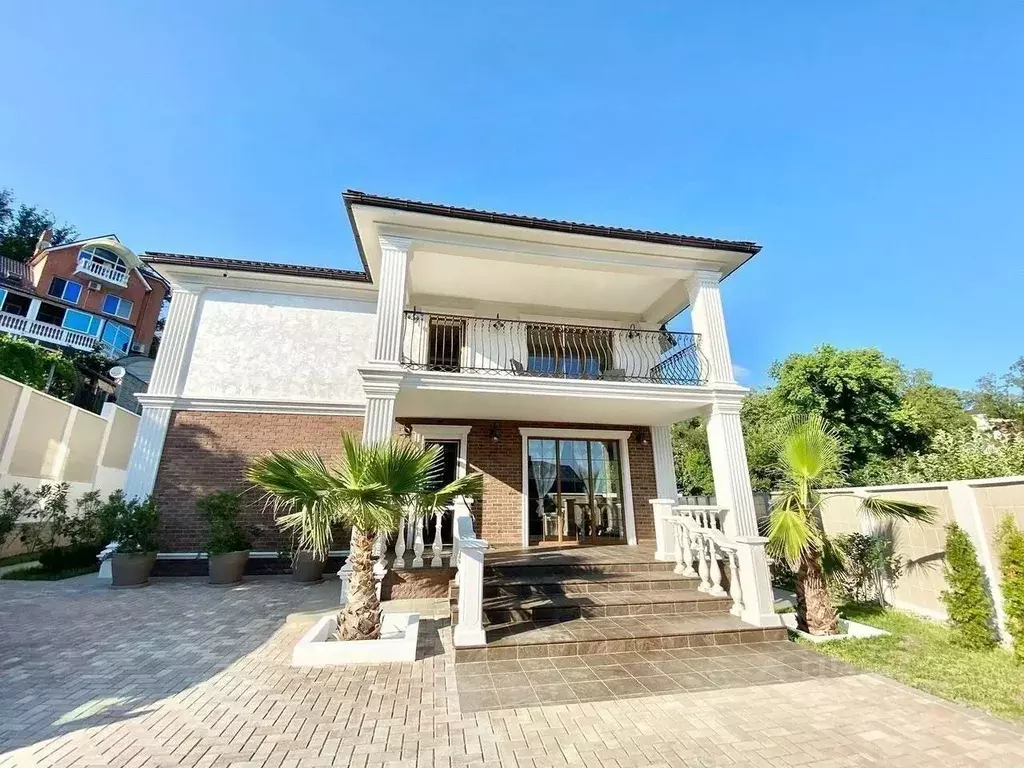 Коттедж в Краснодарский край, Сочи Миндальная ул. (200 м) - Фото 1