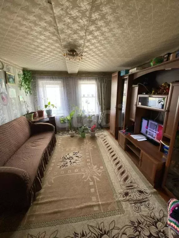 Дом в Псковская область, Порхов ул. Калинина, 27 (35 м) - Фото 1