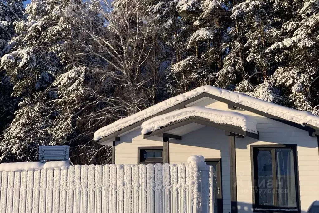 Дом в Ленинградская область, Приозерский район, Раздольевское с/пос, ... - Фото 1