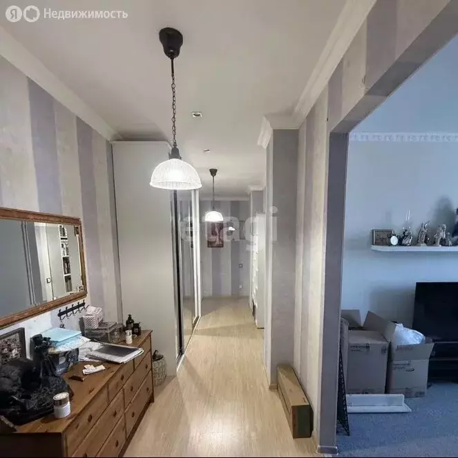 2-комнатная квартира: Пермь, Комсомольский проспект, 76 (60.8 м) - Фото 2