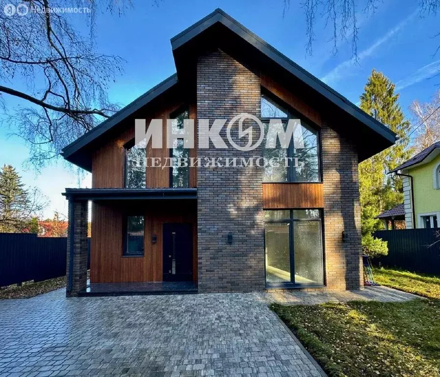 Дом в посёлок городского типа Снегири, 1-й Чеховский проезд, 3 (245.2 ... - Фото 1