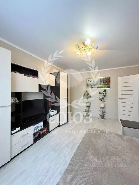 2-к кв. Калужская область, Калуга ул. Братьев Луканиных, 13 (46.8 м) - Фото 1