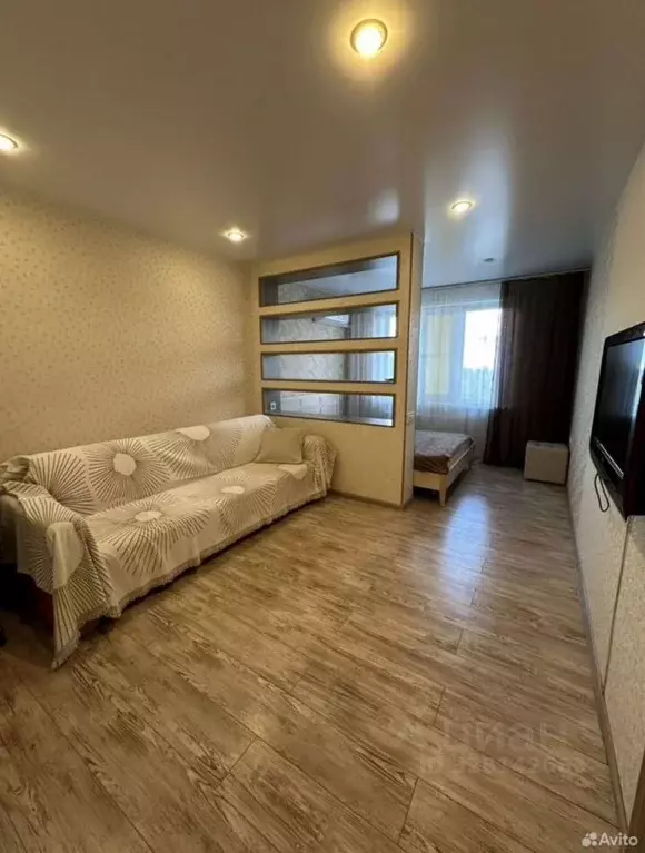 1-к кв. Самарская область, Тольятти Ленинградская ул., 68 (36.0 м) - Фото 1