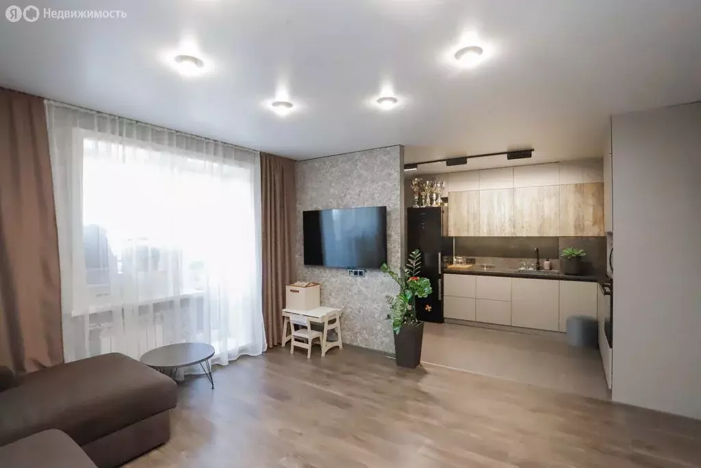 3-комнатная квартира: Иркутск, Жигулёвская улица, 5 (63.5 м) - Фото 2