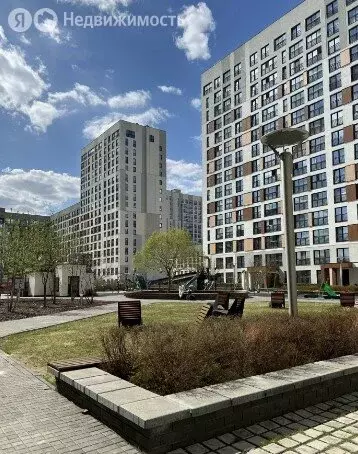 1-комнатная квартира: Тюмень, улица 50 лет Октября, 57Ак1 (55.5 м) - Фото 1