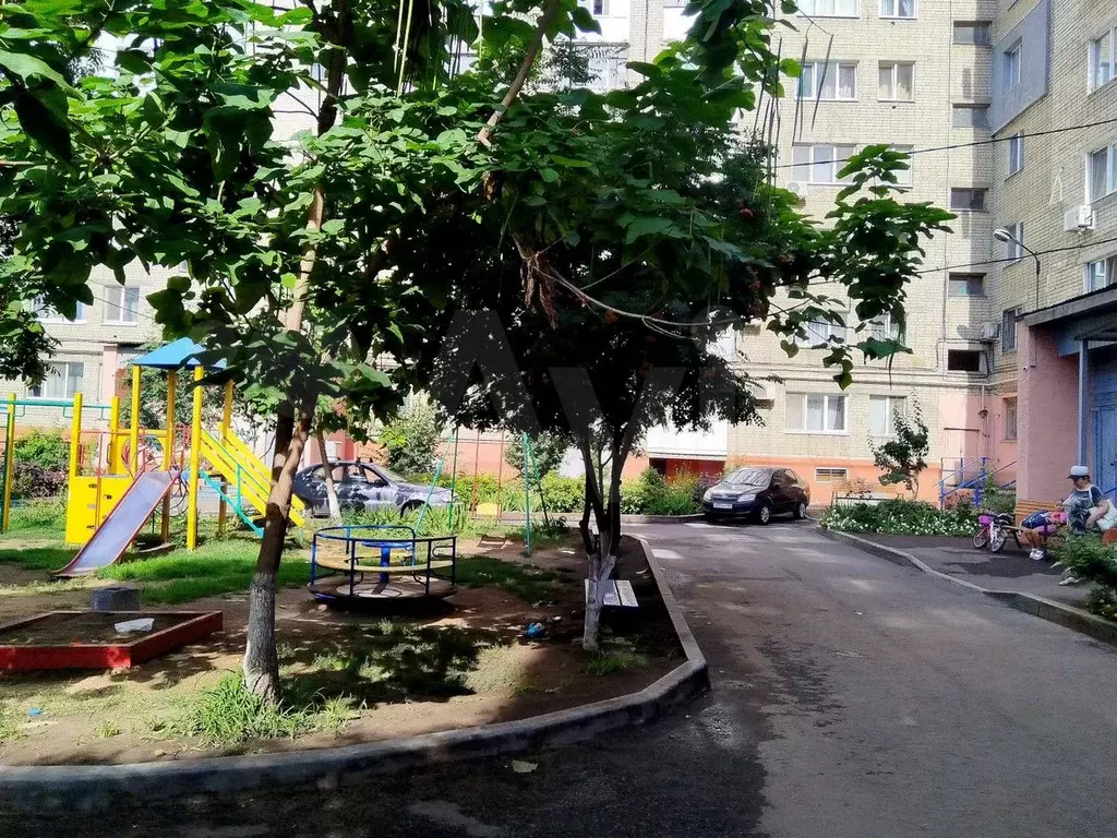 3-к. квартира, 60 м, 6/9 эт. - Фото 1