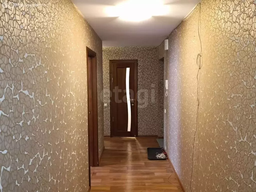 2-комнатная квартира: Киров, улица Ивана Попова, 10к1 (69.3 м) - Фото 1