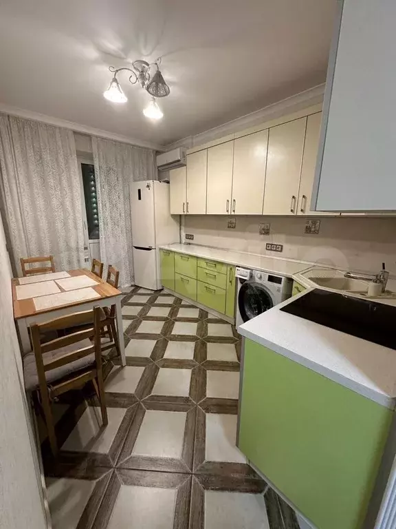 1-к. квартира, 38 м, 3/20 эт. - Фото 0