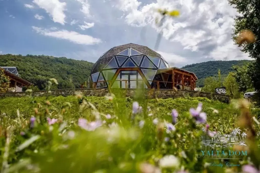 Дом в Крым, Бахчисарайский район, Куйбышевское с/пос, с. Высокое ул. ... - Фото 1