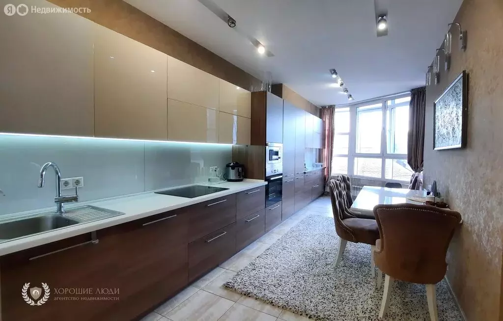 3-комнатная квартира: Новосибирск, улица Чаплыгина, 93 (100 м) - Фото 1