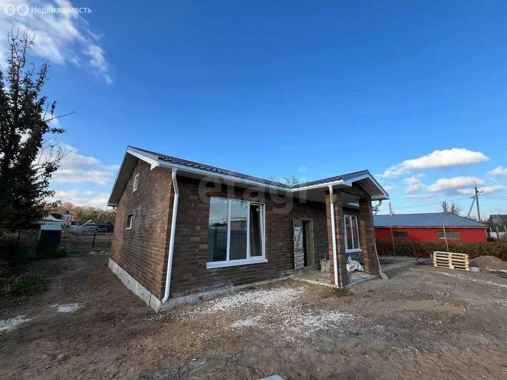 Дом в посёлок городского типа Васильево, улица Свободы (105 м) - Фото 1