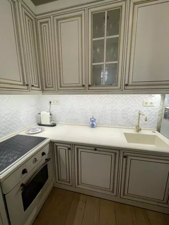 3-к. квартира, 69 м, 1/4 эт. - Фото 0