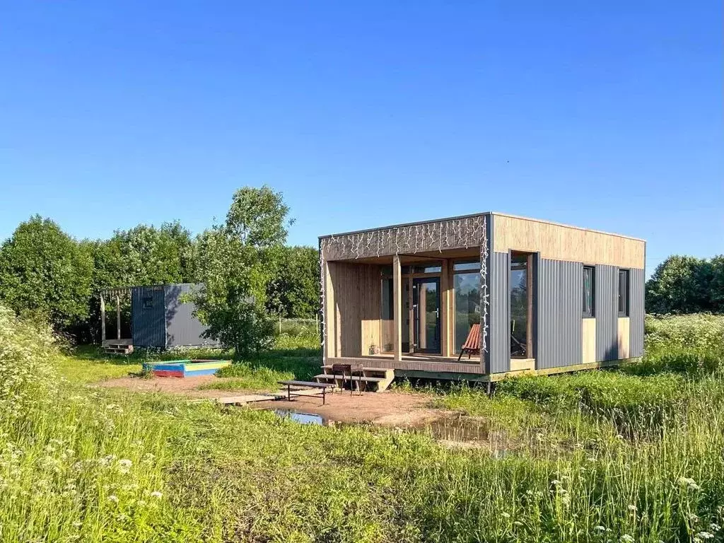 Дом в Ленинградская область, Ломоносовский район, Кипенское с/пос, д. ... - Фото 1