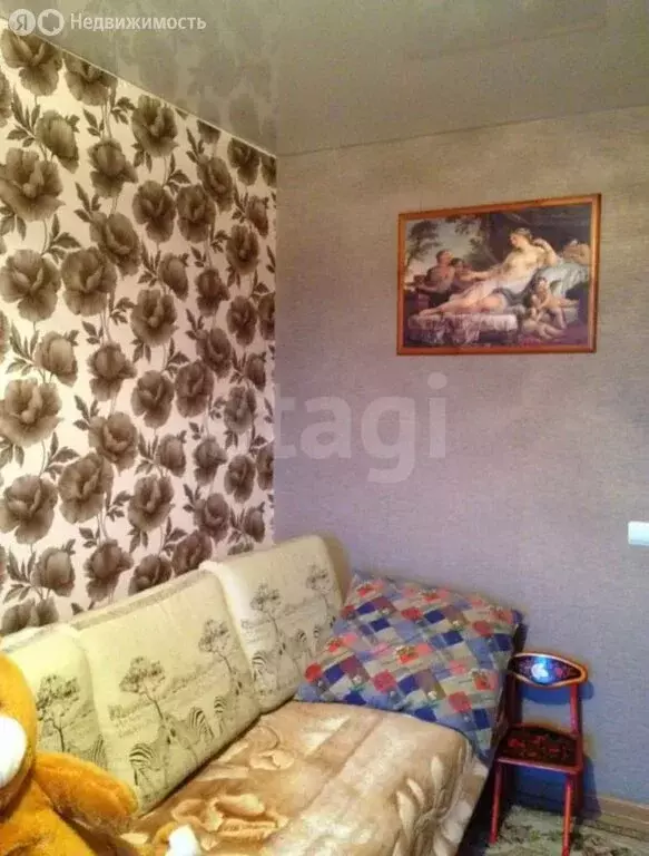 3-комнатная квартира: Майкоп, улица Горького, 214 (61.5 м) - Фото 1