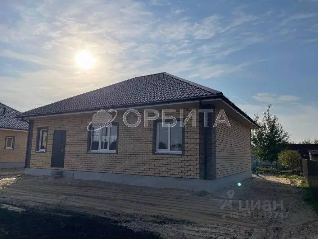 Дом в Тюменская область, Тюменский район, д. Есаулова, Усадьба ... - Фото 0